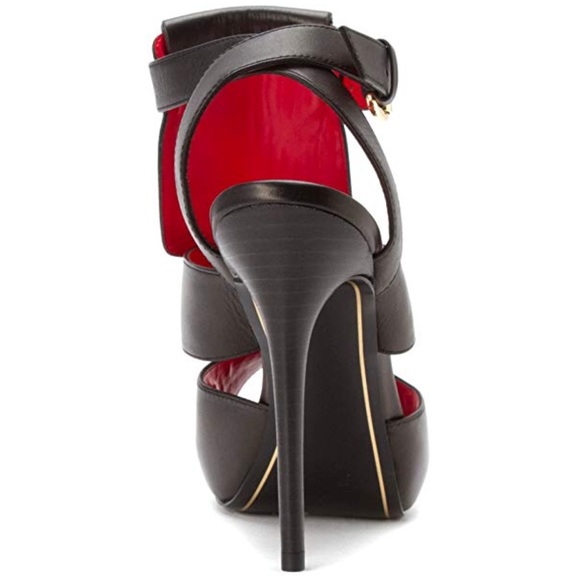 NIB Black Smooth Leather Boho Chic Tassel Heels - Picture 7 of 8